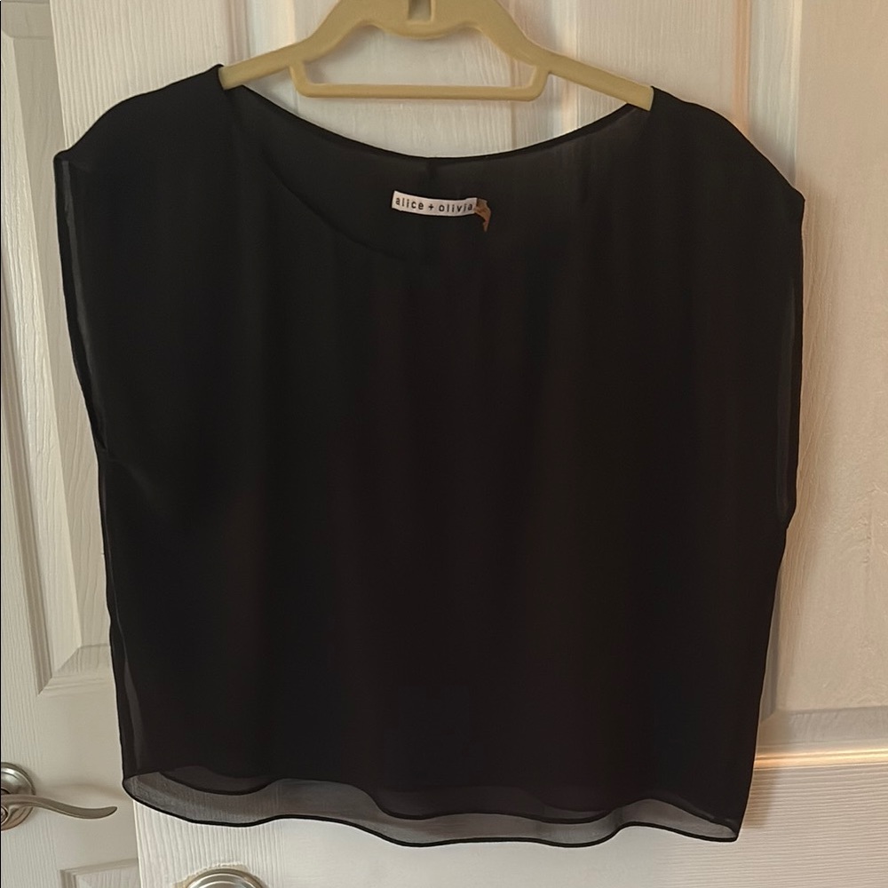 ALICE + OLIVIA Black Women's Top